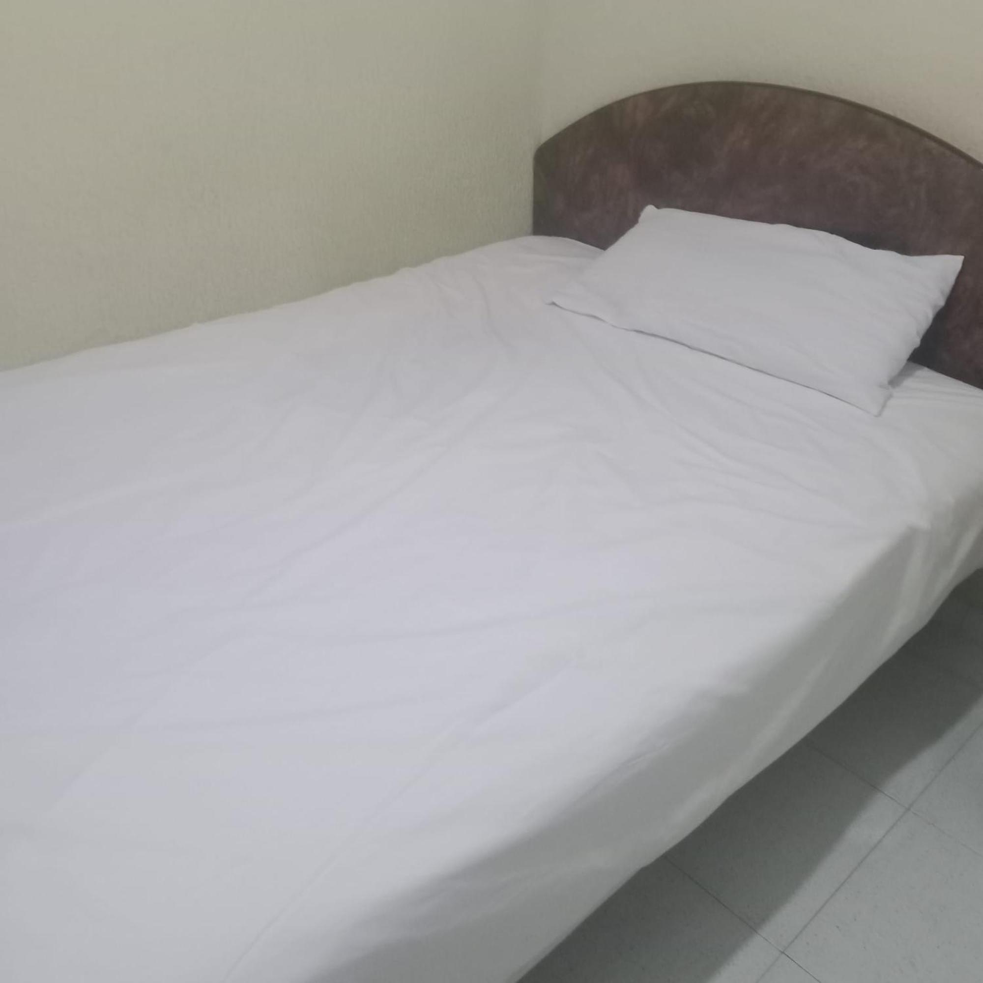 Barcelona Appartment Santa Coloma de Gramenet Экстерьер фото